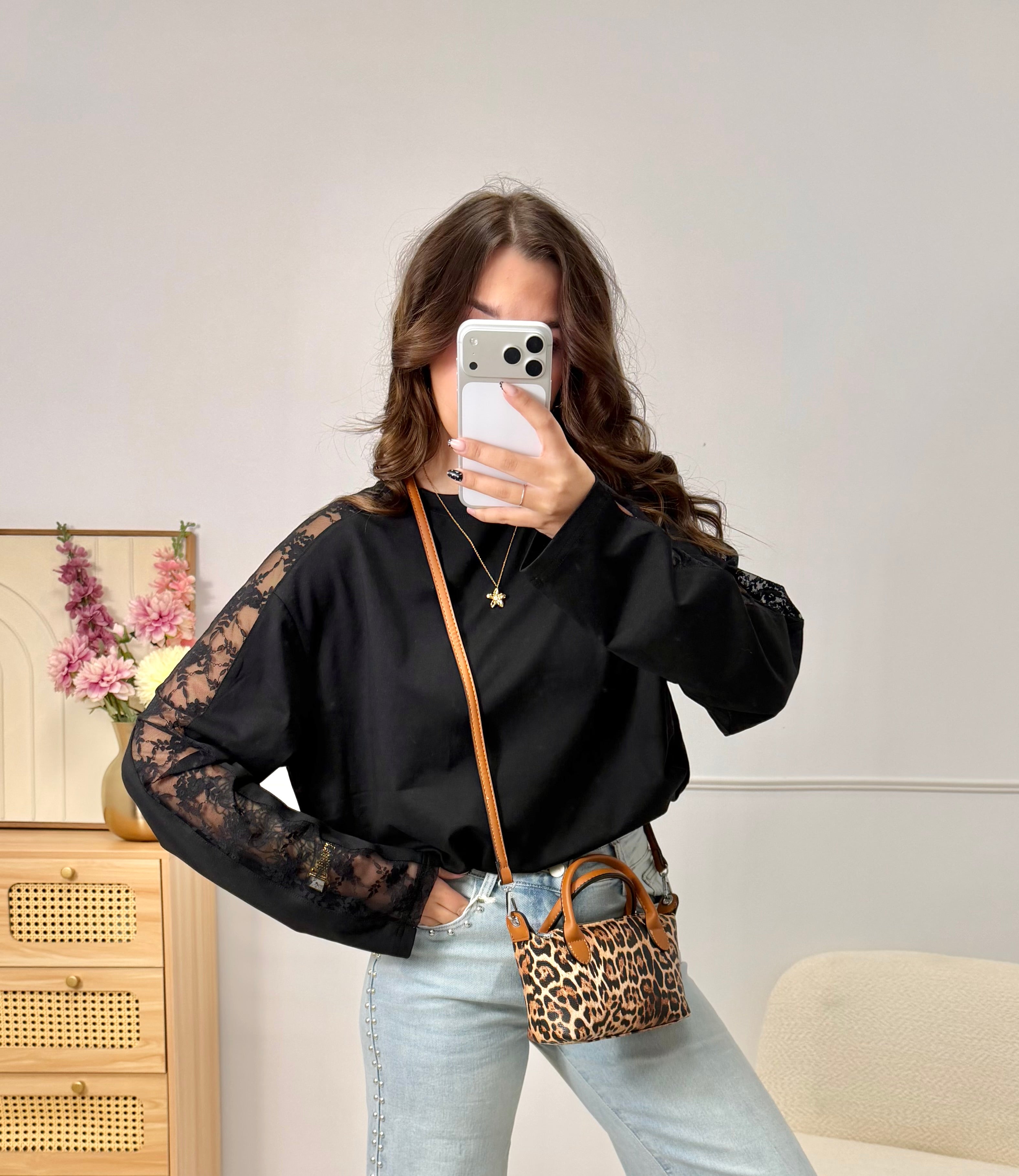 Top Dentelle manches longues noir