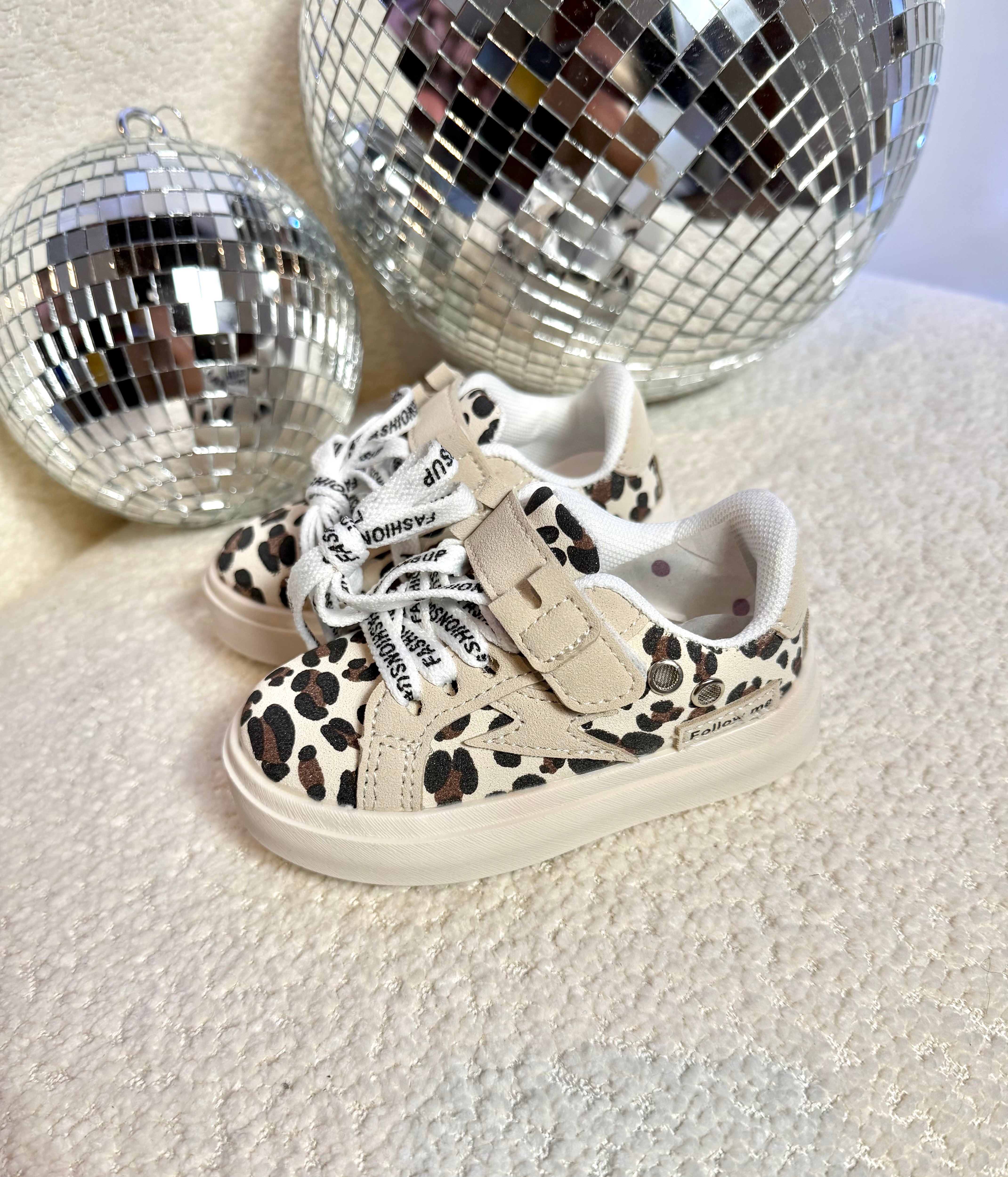 Basket Leopard avec Scratch Enfant
