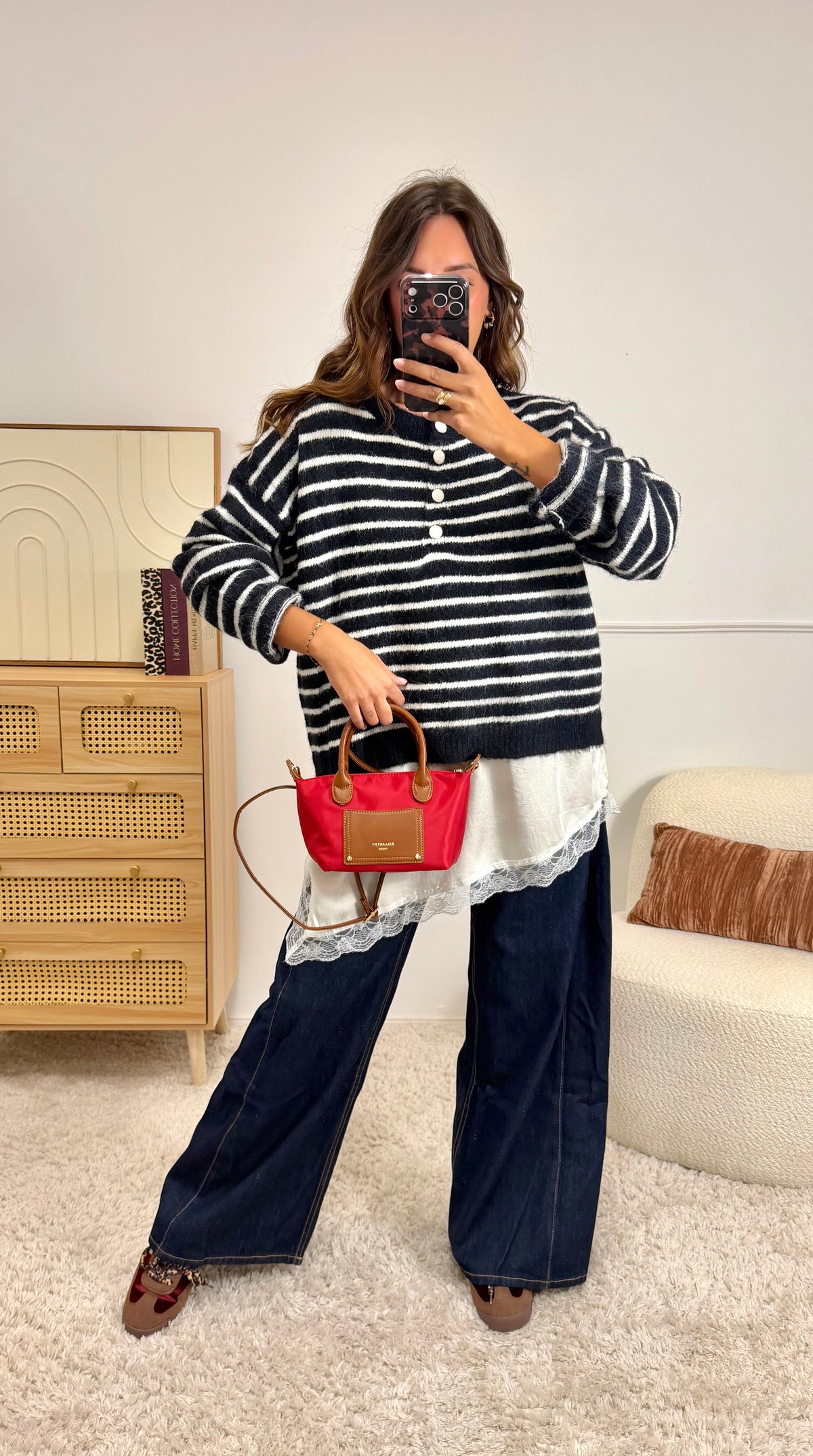 Pull marinière à dentelle marine