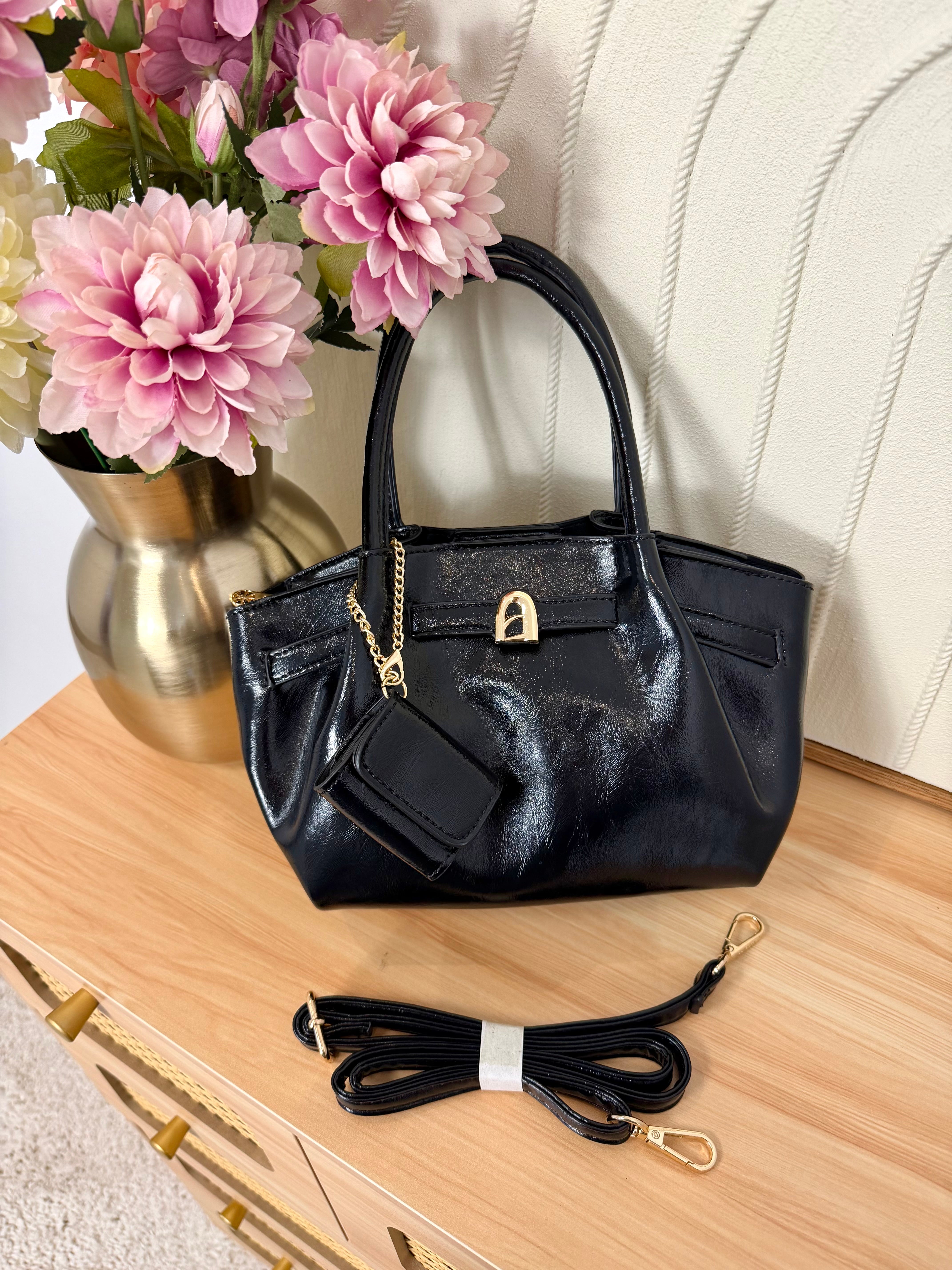 Sac Vernis Noir avec Pochette Gallantry