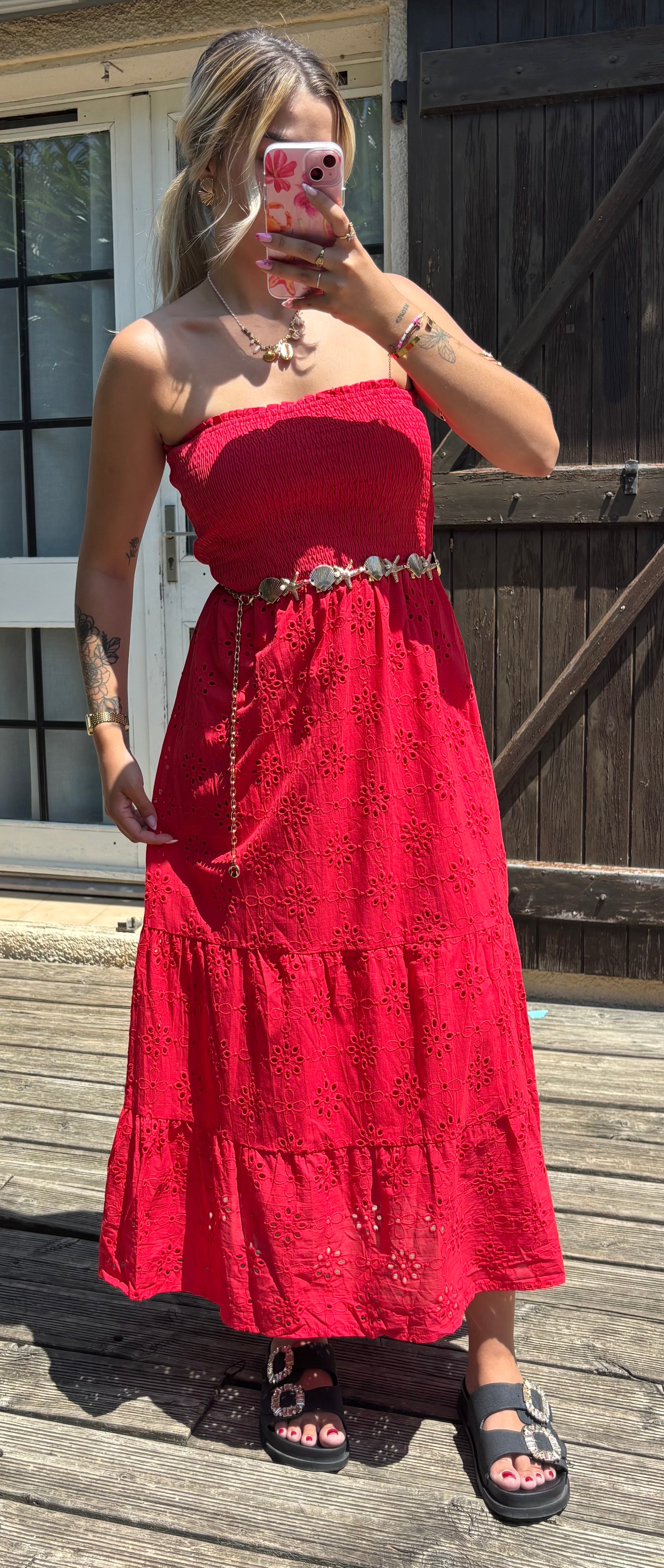 Robe Broderies Anglaise Rouge