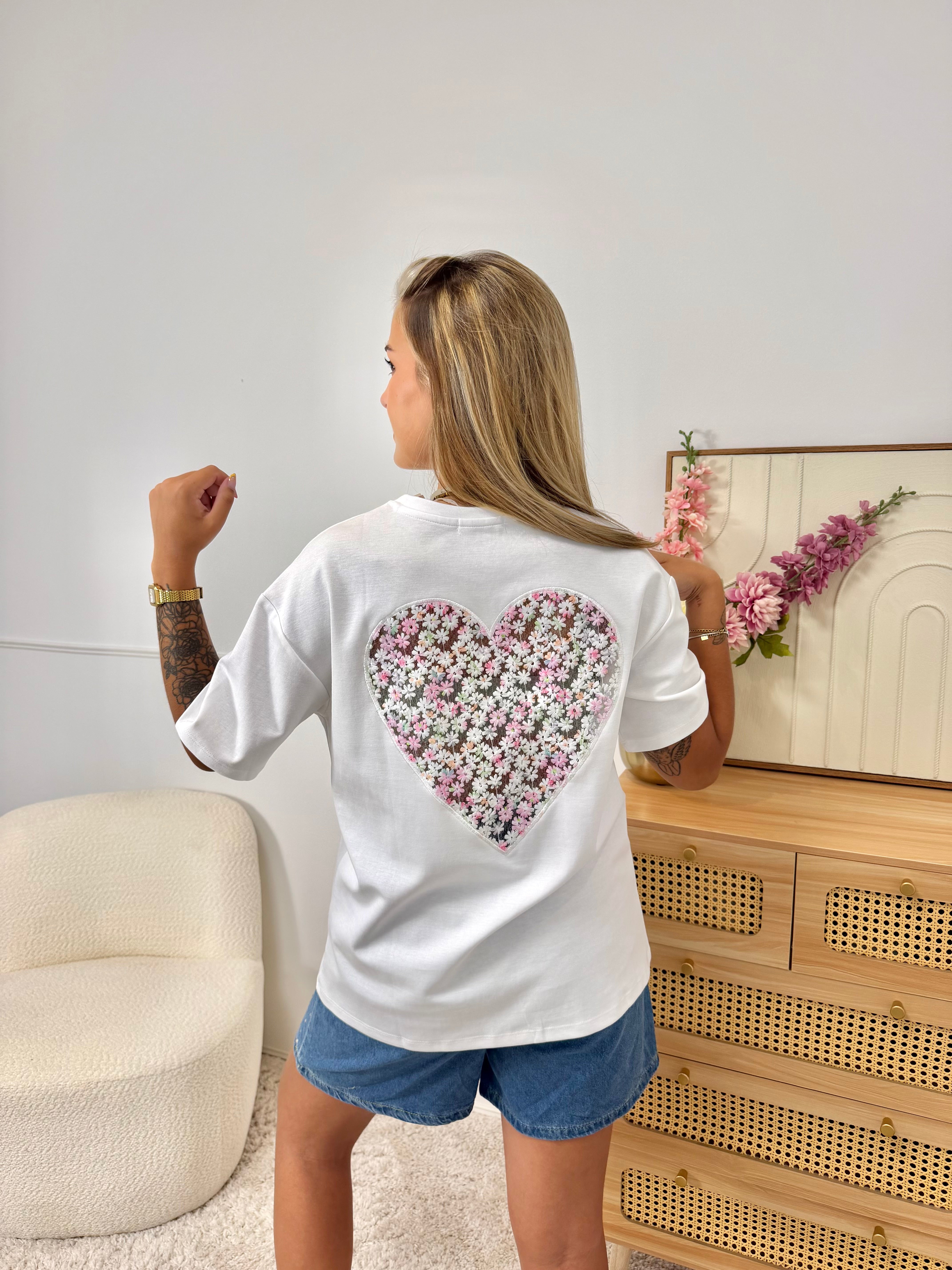 T-Shirt Cœur Fleuri