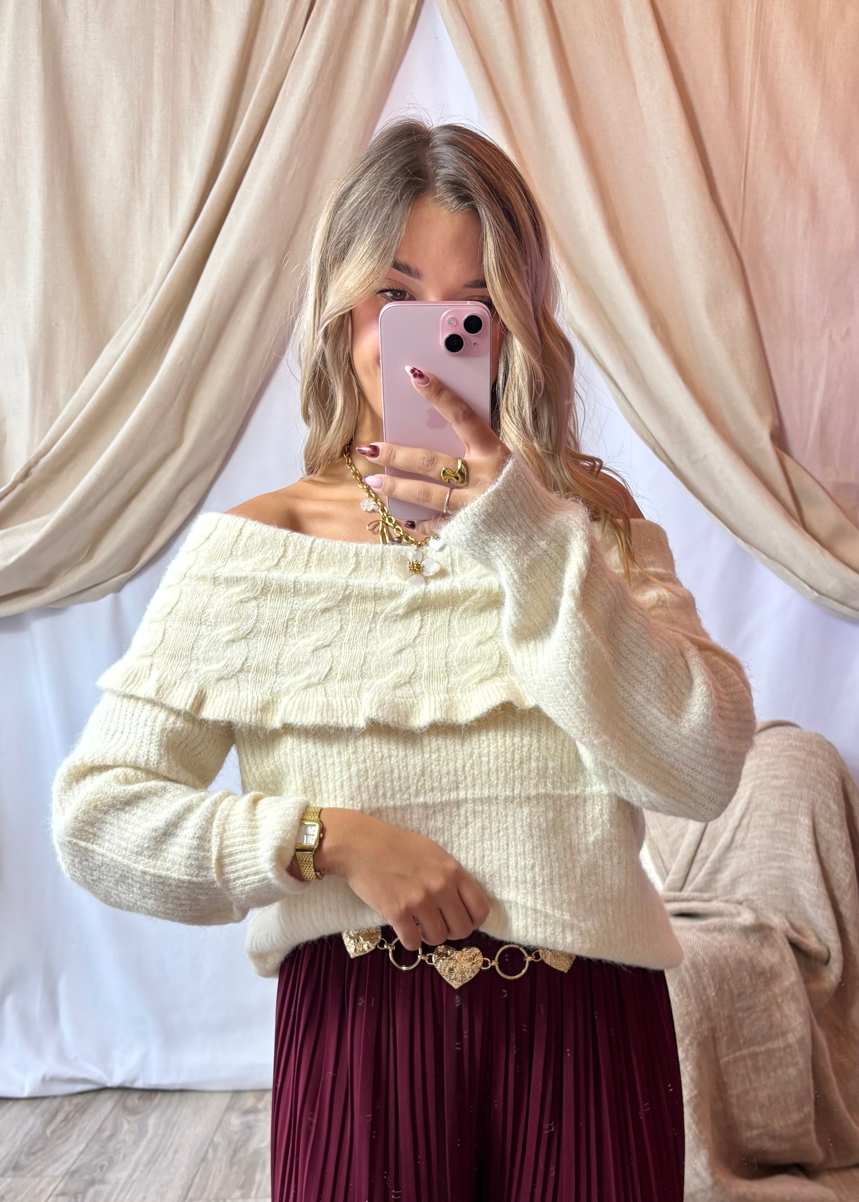 Pull Col Bardot Beige