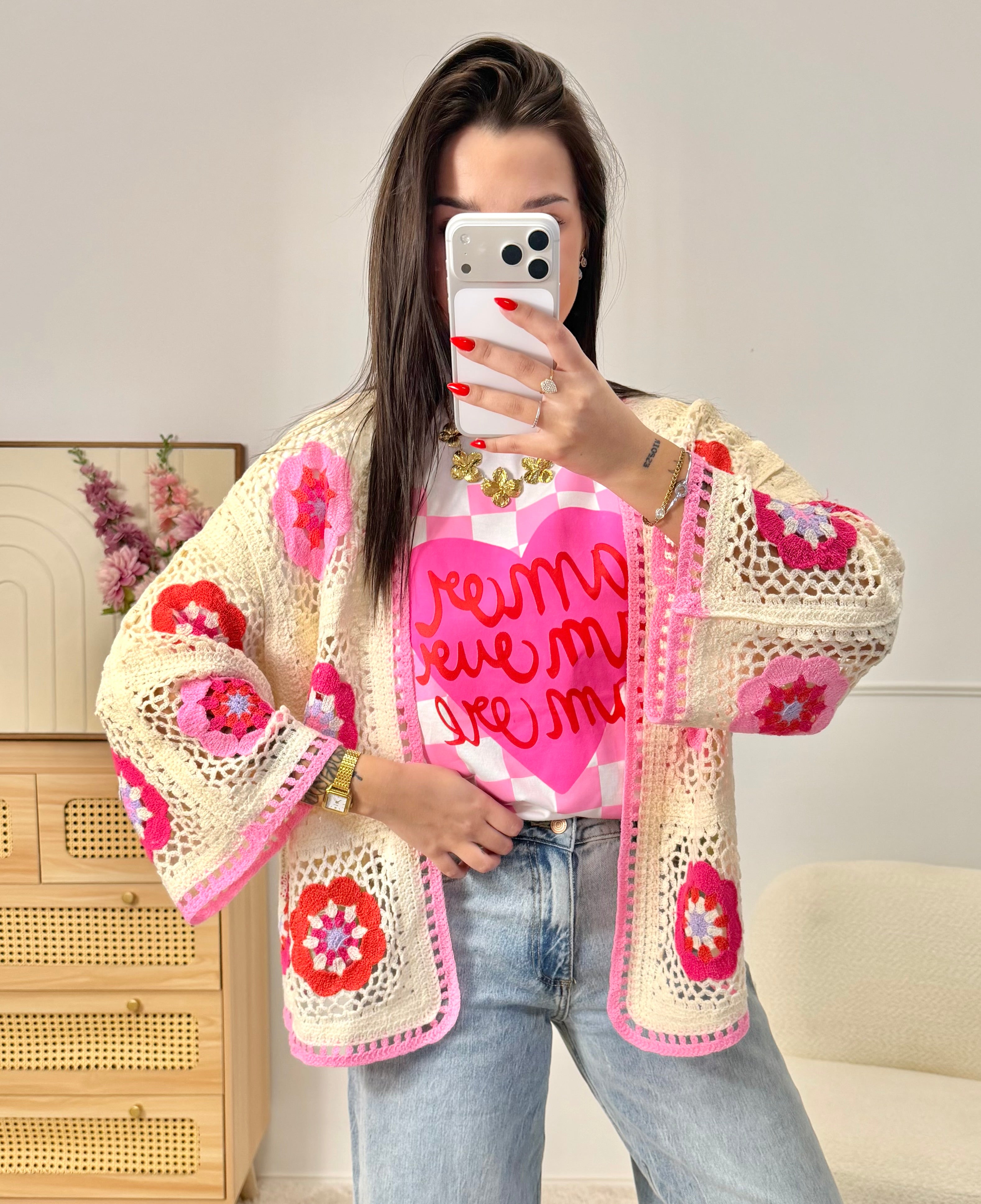 Gilet Crochet Fleurs Rose