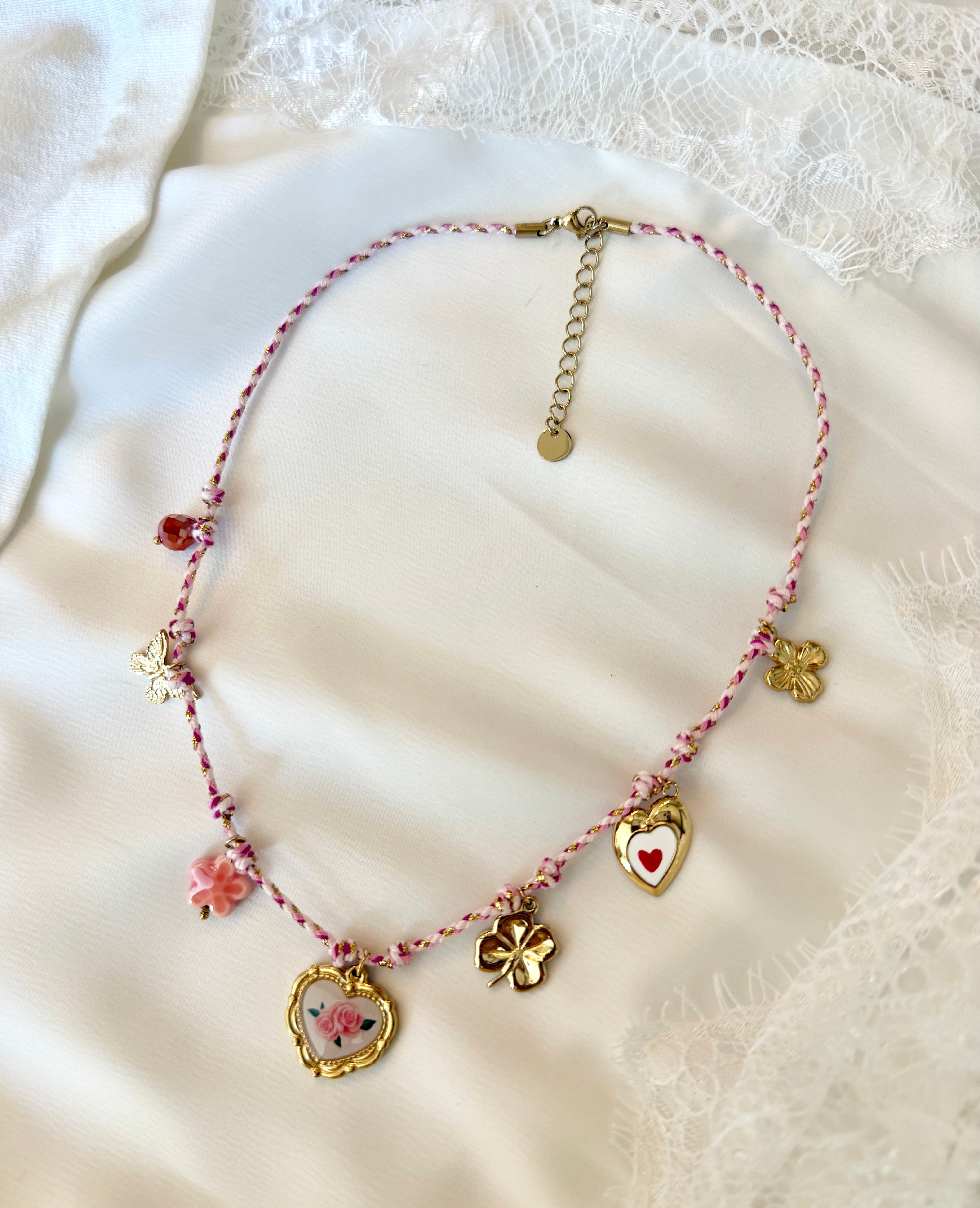 Collier en Corde & Breloques