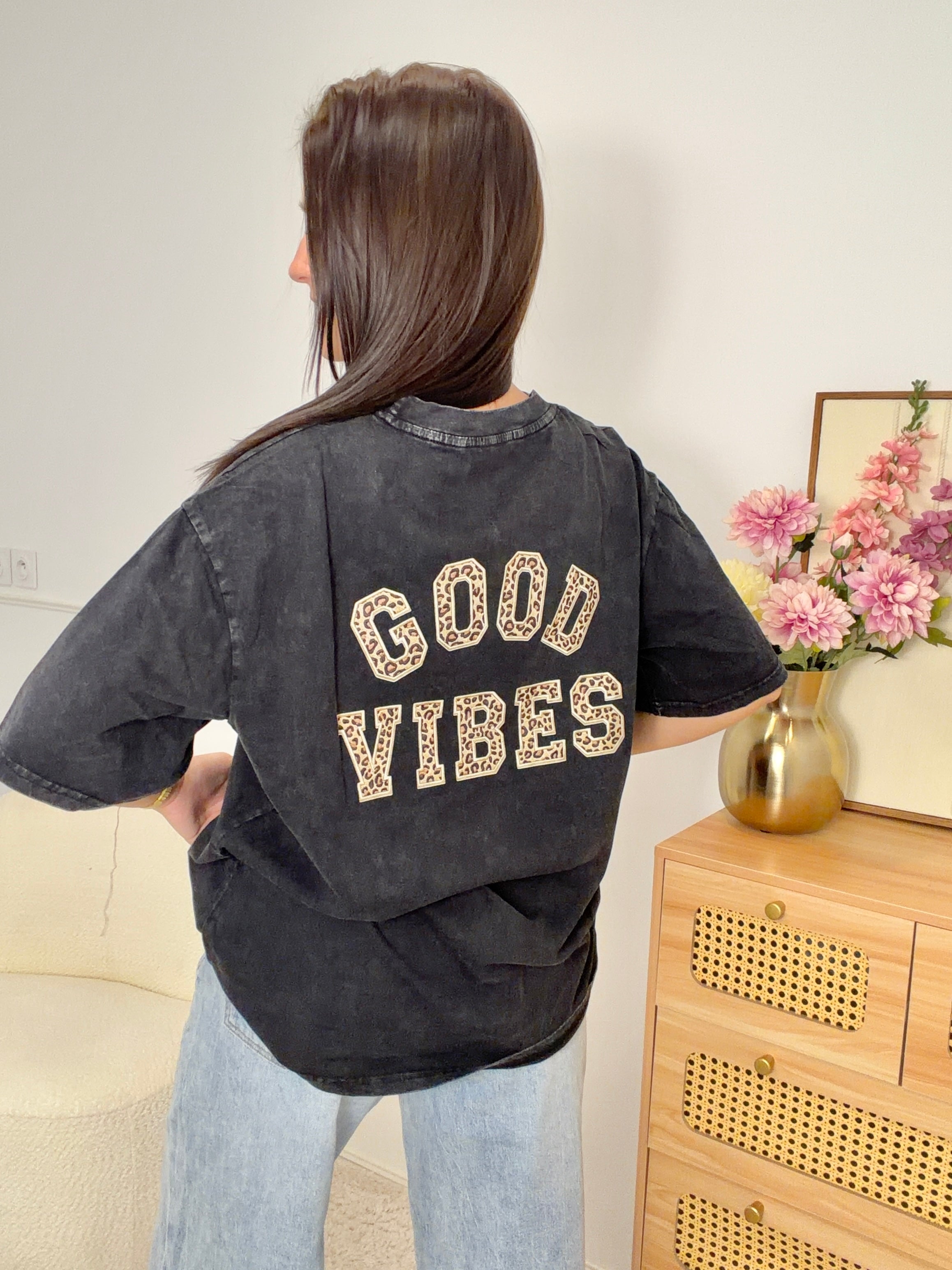T-Shirt GOOD VIBES gris