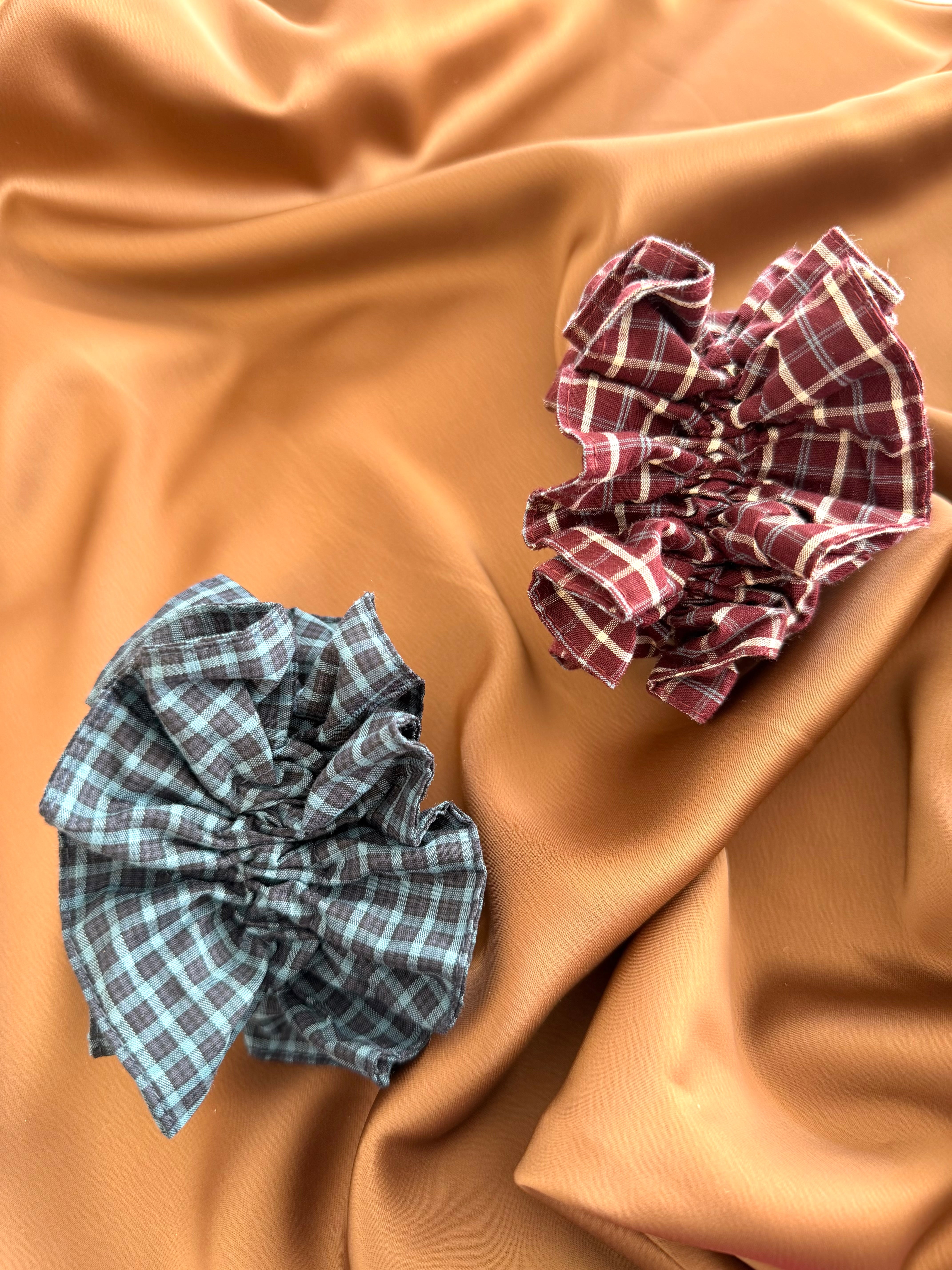 Chouchou à Carreaux