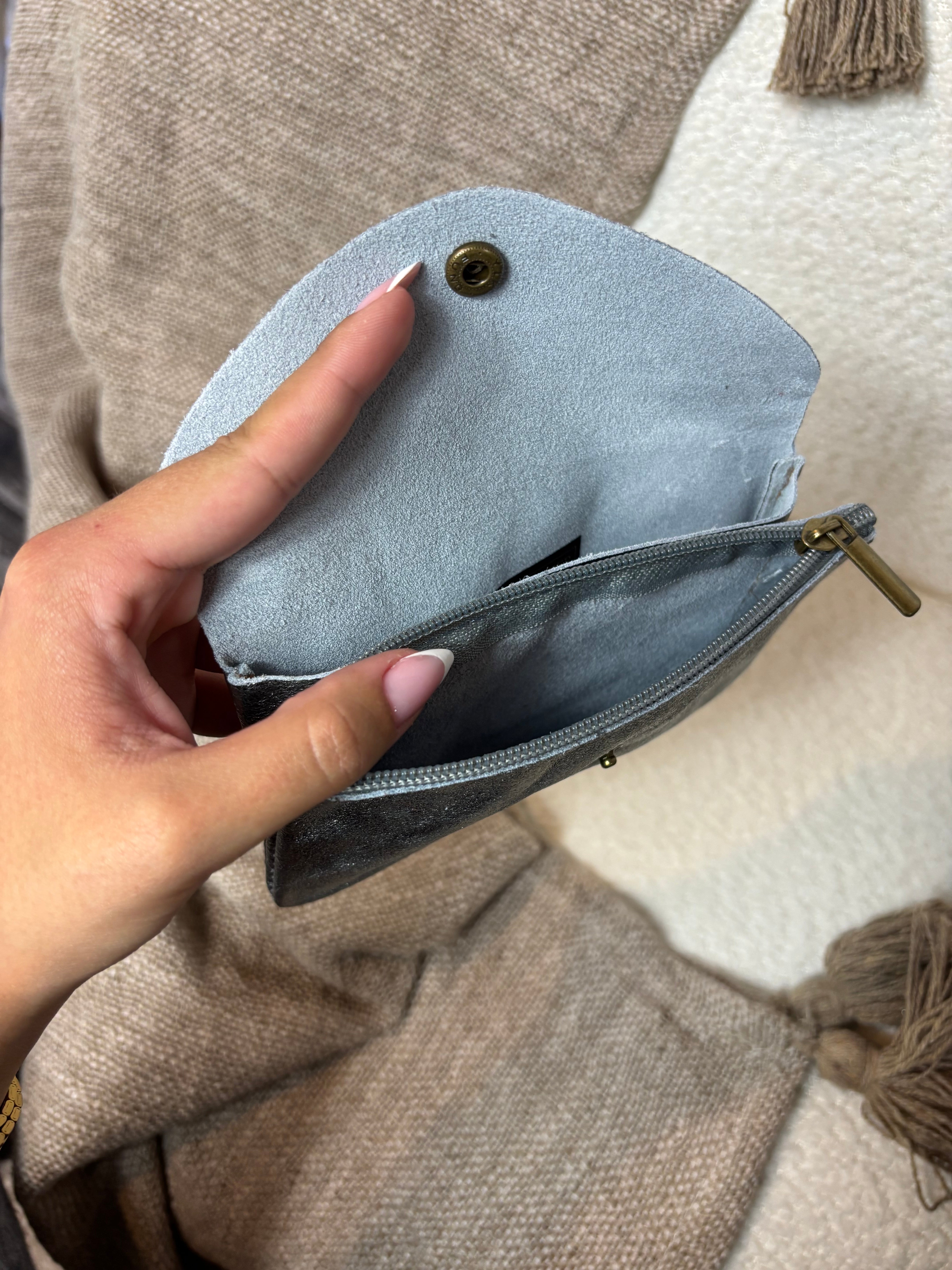 Porte Feuille 100% Cuir Argenté