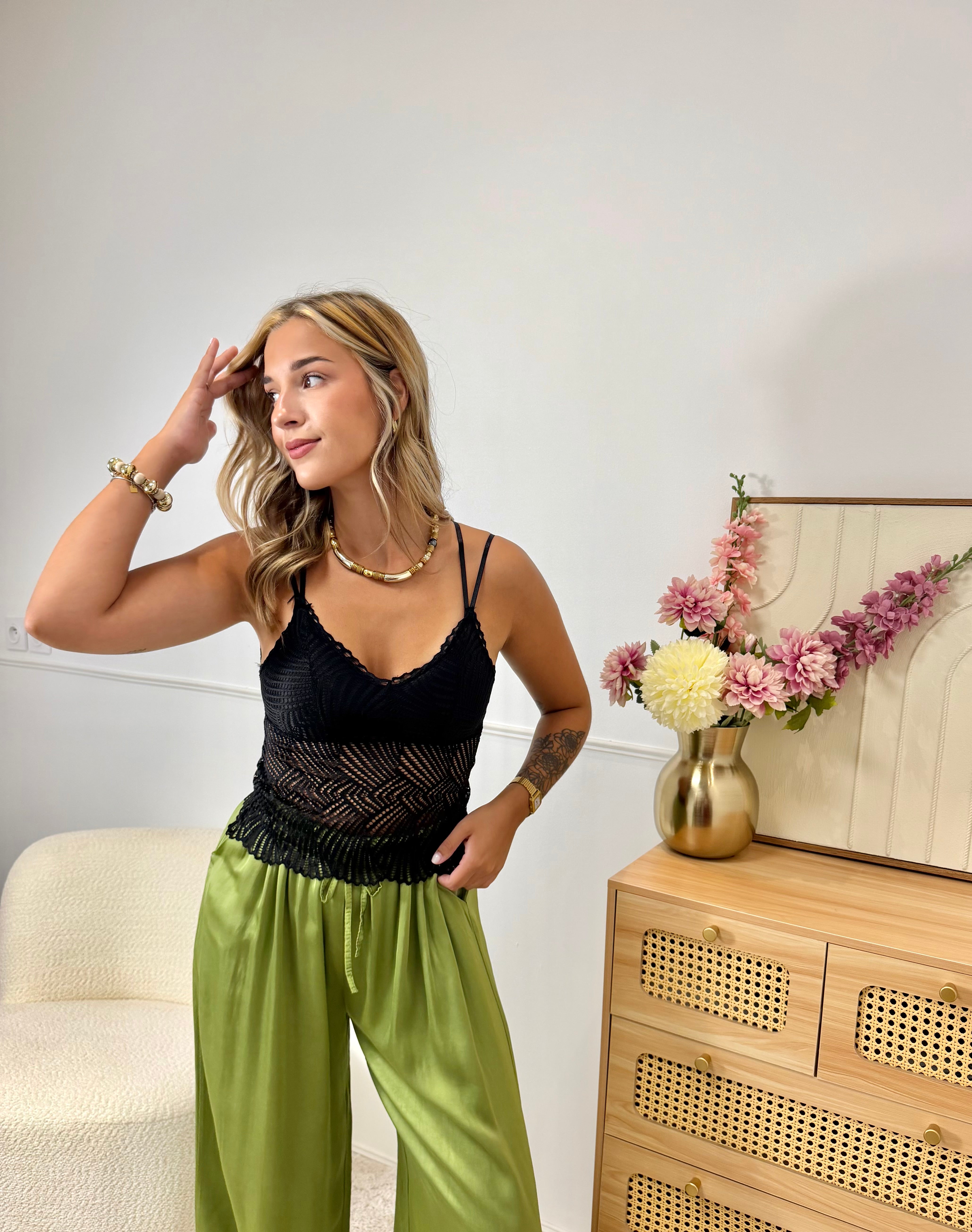 Top Crochet noir