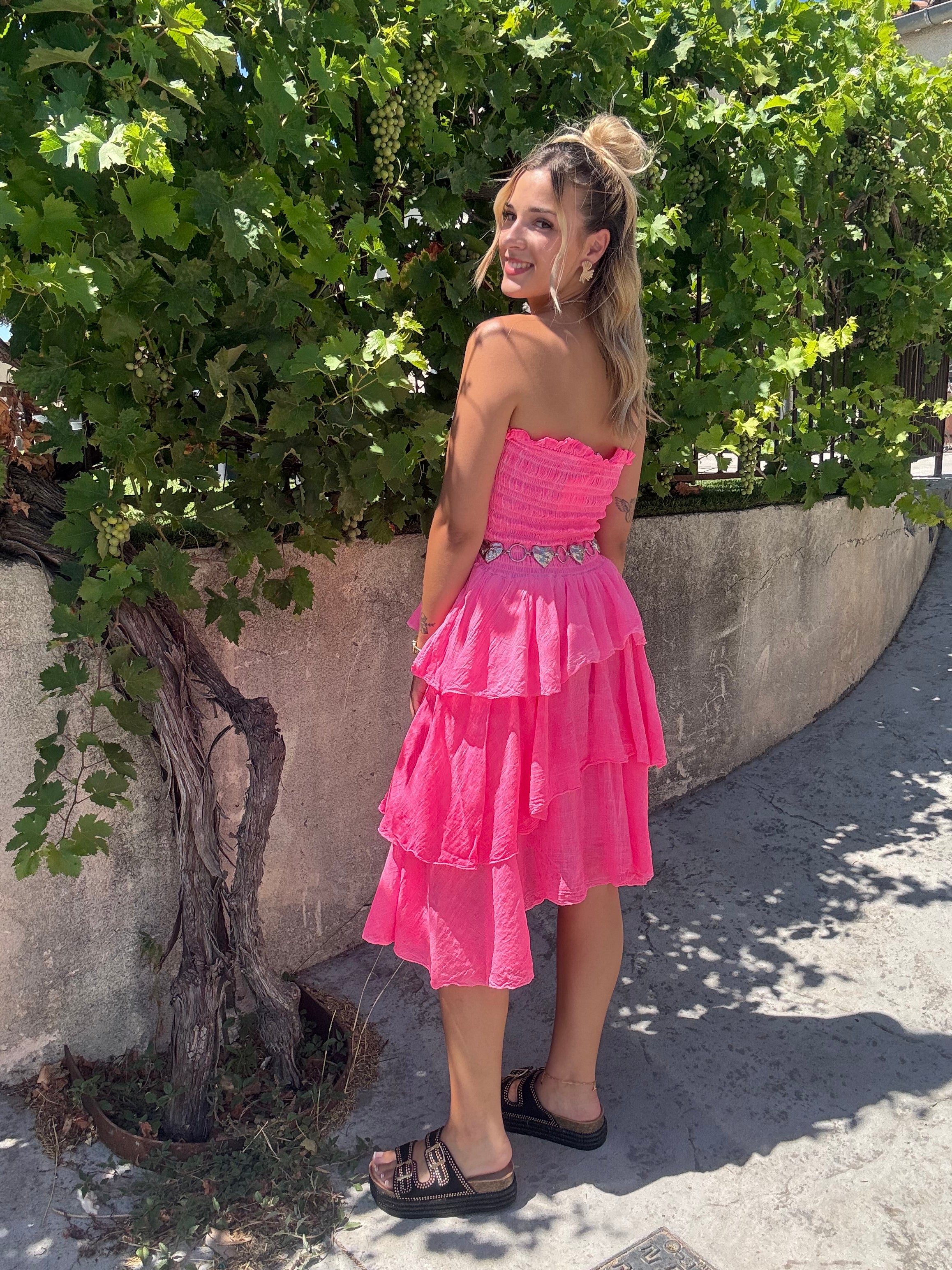 Robe Courte Volant Rose